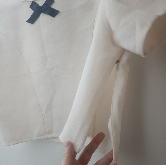 White Blouse - Picture 5 of 8